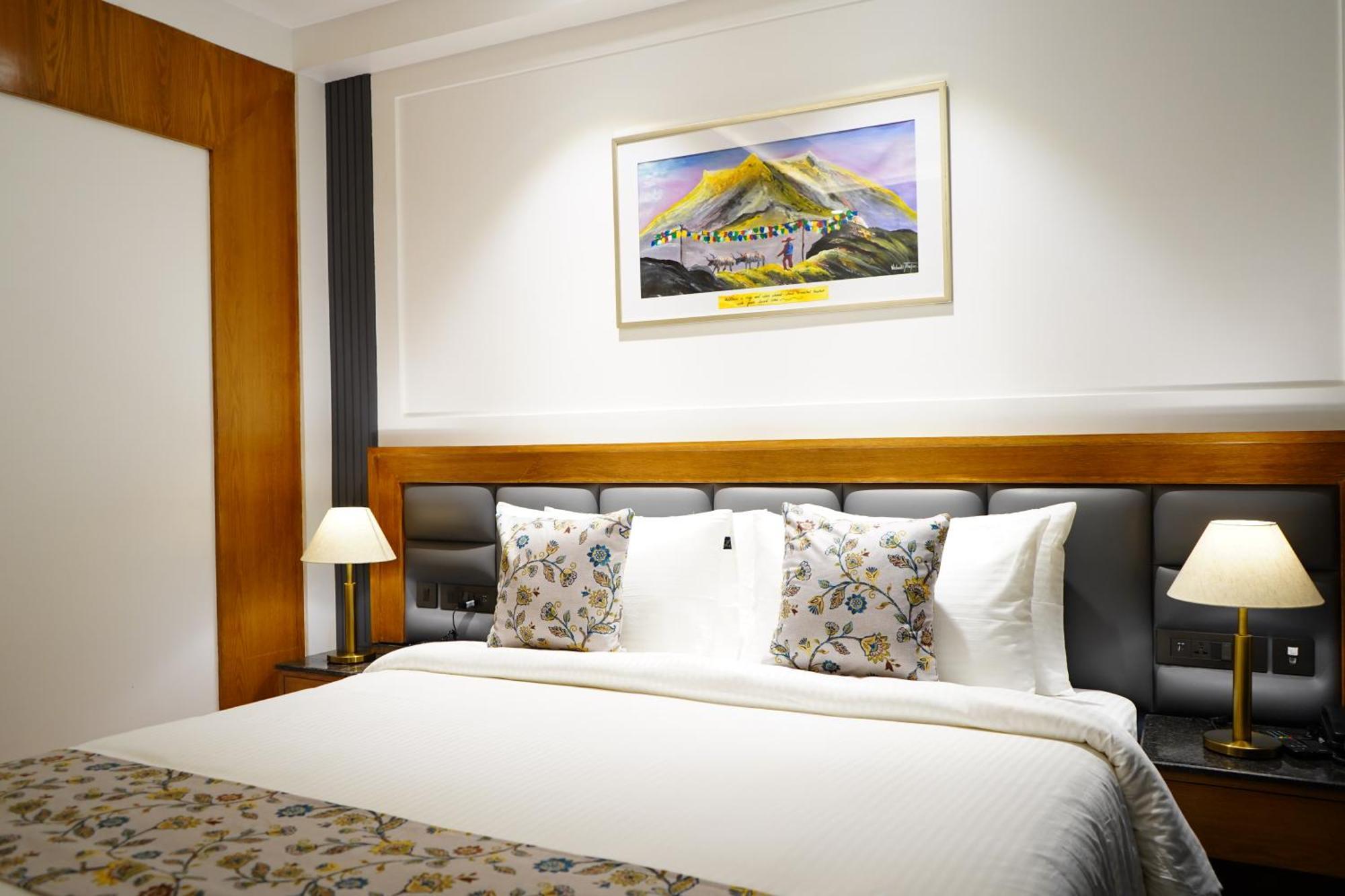 Welcomheritage Natraj, Mcleod Ganj Buitenkant foto