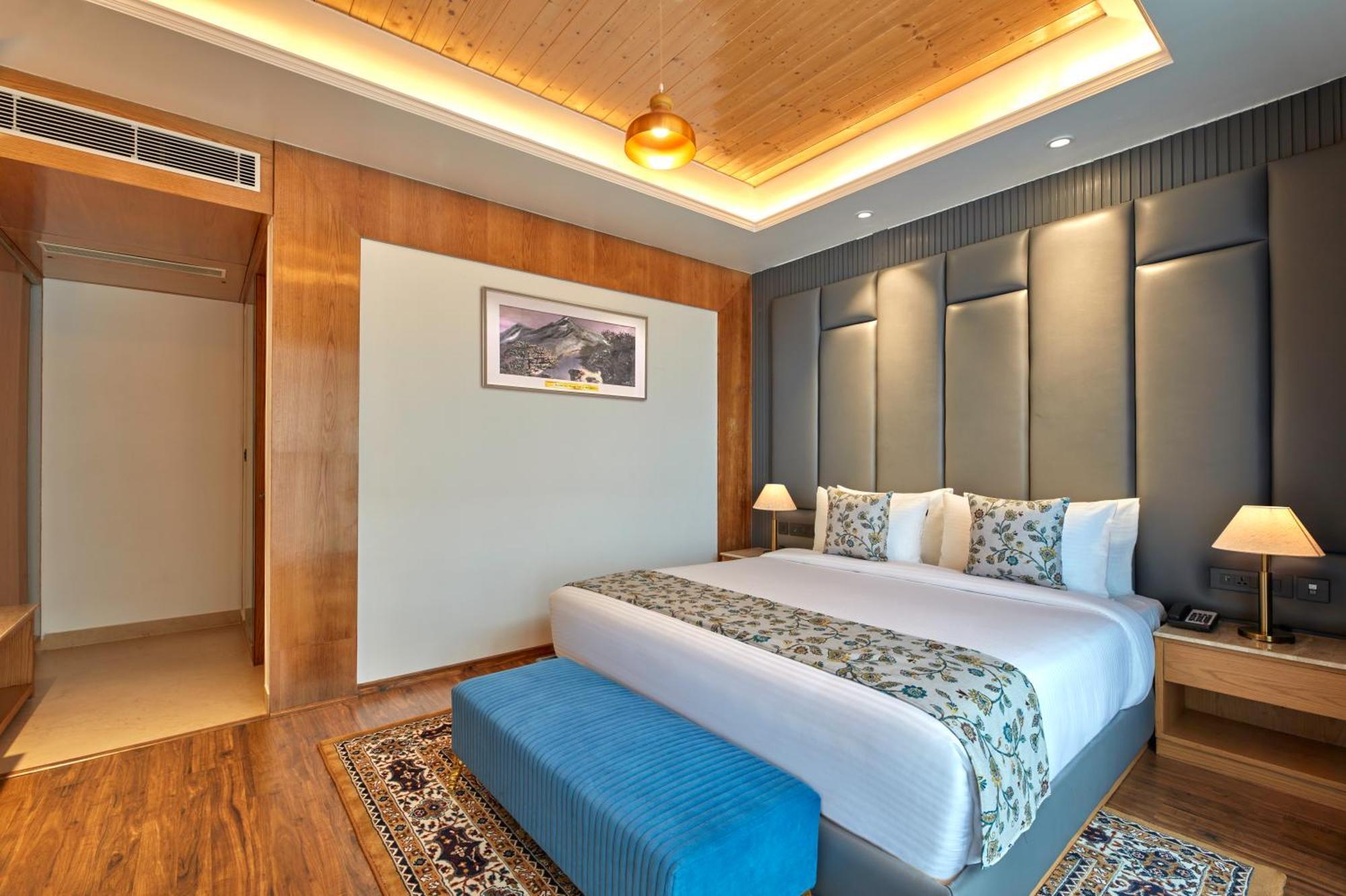 Welcomheritage Natraj, Mcleod Ganj Buitenkant foto